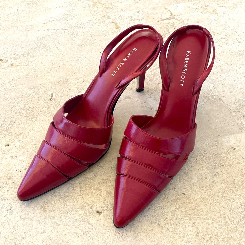 Red Pointed Heels